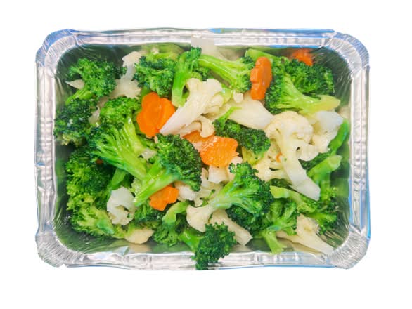 Trinity (Party Tray) / 香拌三花(Party Tray)